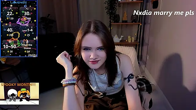 Dilara xBaby online show from October 17, 2025, 9:49 pm