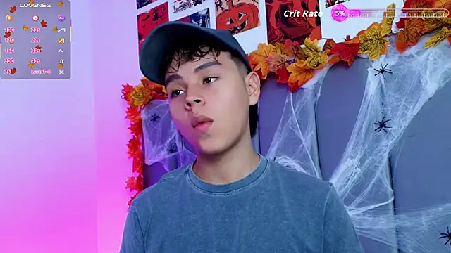 Snapshot of nico_leroy chatting on October 31, 2025, 5:09 pm nico leroy online show from October 31, 2025, 5:09 pm