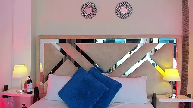 ximena vasquez8 online show from March 29, 2026, 4:03 am