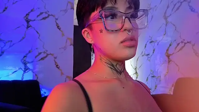 Snapshot of Rebeka-baker chatting on January 19, 2026, 2:54 pm Rebeka-baker online show from January 19, 2026, 2:54 pm