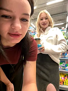 Cum girlss online show from September 15, 2025, 4:02 am