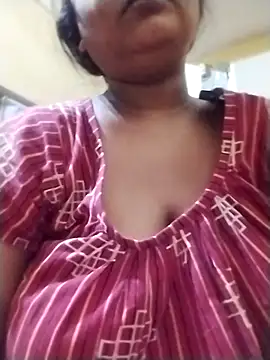 Snapshot of Cute_Amiya chatting on November 14, 2025, 9:51 pm Cute Amiya online show from November 14, 2025, 9:51 pm