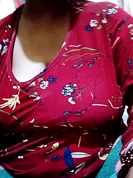 Snapshot of Cute_Amiya chatting on November 11, 2025, 12:16 am Cute Amiya online show from November 11, 2025, 12:16 am