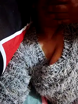 Snapshot of Cute_Amiya chatting on November 10, 2025, 12:26 am Cute Amiya online show from November 10, 2025, 12:26 am