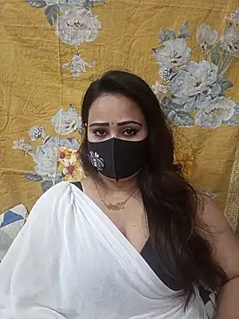 Snapshot of Mow_955 chatting on February 21, 2026, 6:10 pm Mow 955 online show from February 21, 2026, 6:10 pm