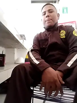 Snapshot of SOY0119DIEGO chatting on September 28, 2025, 2:02 pm SOY0119DIEGO online show from September 28, 2025, 2:02 pm