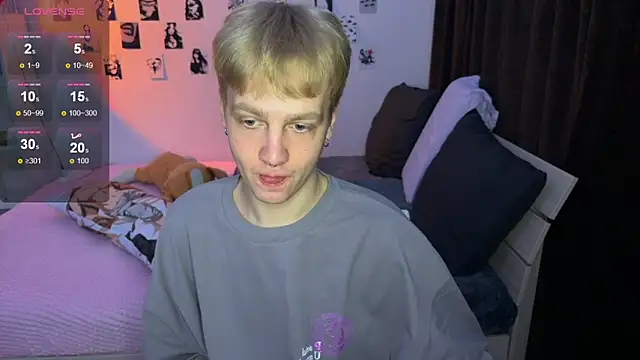 Snapshot of olivertasty chatting on October 19, 2025, 9:17 pm olivertasty online show from October 19, 2025, 9:17 pm