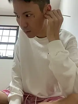 Snapshot of rori0420A chatting on October 23, 2025, 5:28 am rori0420A online show from October 23, 2025, 5:28 am