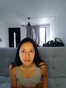 Sarasavage online show from April 9, 2026, 2:01 pm