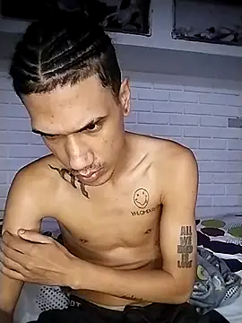 Gabriel Stone online show from December 17, 2025, 5:23 am