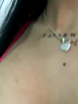 ElaRose 12 online show from December 19, 2025, 7:27 pm