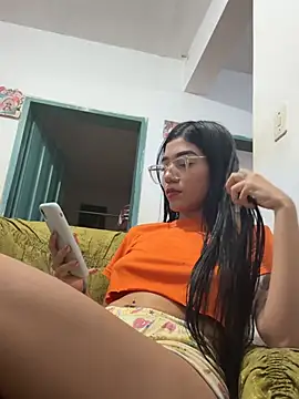 ElaRose 12 online show from July 11, 2026, 12:33 am