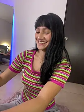 lenkaa online show from October 10, 2025, 2:01 am