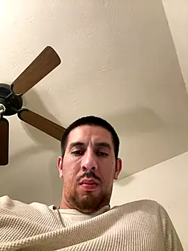 Snapshot of himNIGuys chatting on October 19, 2025, 5:21 am himNIGuys online show from October 19, 2025, 5:21 am