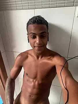 Snapshot of machucatu chatting on February 10, 2026, 2:49 pm machucatu online show from February 10, 2026, 2:49 pm