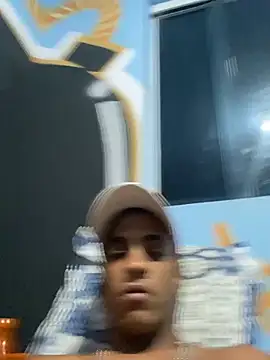 Snapshot of machucatu chatting on March 2, 2026, 4:35 am machucatu online show from March 2, 2026, 4:35 am