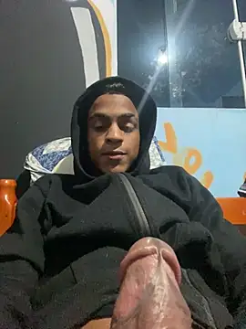 Snapshot of machucatu chatting on February 23, 2026, 12:45 am machucatu online show from February 23, 2026, 12:45 am