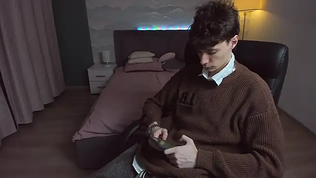 Edvard Blare online show from October 24, 2025, 4:17 pm