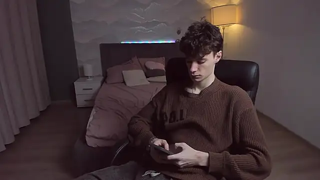 Edvard Blare online show from October 25, 2025, 4:40 pm