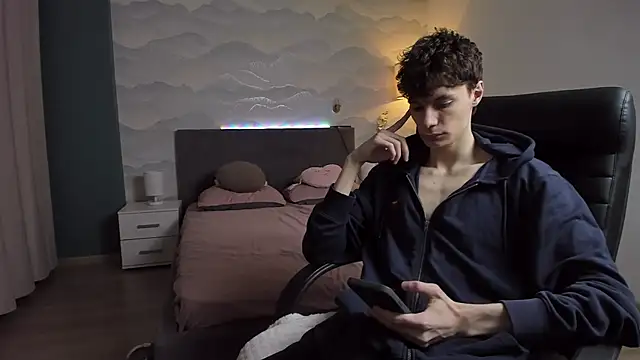 Edvard Blare online show from November 2, 2025, 4:12 pm