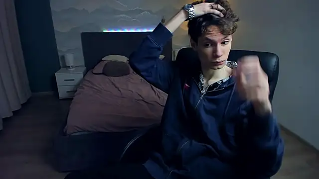 Edvard Blare online show from October 29, 2025, 2:27 pm