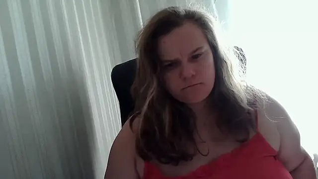 HollyXEva online show from September 11, 2025, 7:08 am