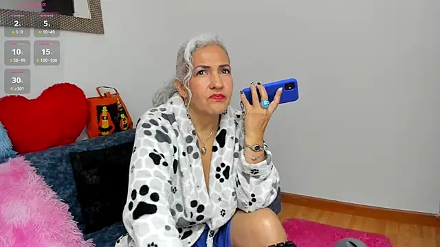 Snapshot of marilyn70 chatting on November 2, 2025, 4:34 pm marilyn70 online show from November 2, 2025, 4:34 pm