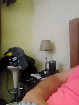 hotcower online show from October 6, 2025, 4:13 am