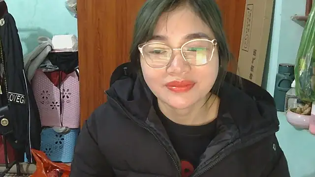 Uhem112 online show from January 9, 2026, 12:39 am