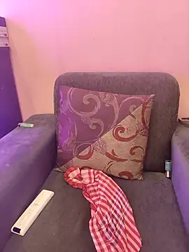 Miss Mayaa  online show from March 15, 2026, 11:39 am