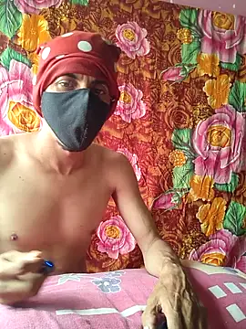 Seducing couple online show from November 21, 2025, 6:01 am