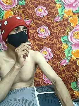 Seducing couple online show from October 20, 2025, 4:18 pm