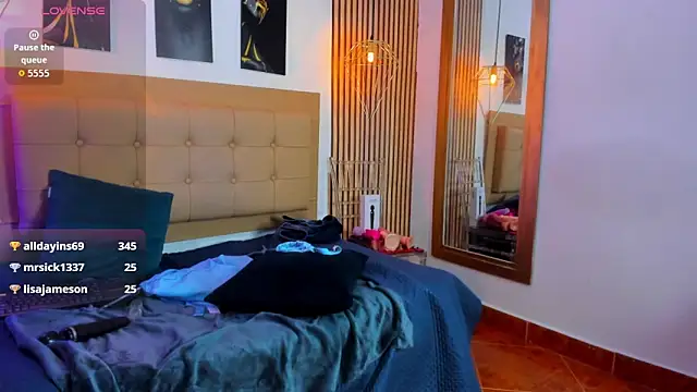  samanthaa foxx online show from January 5, 2026, 5:27 pm