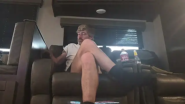 Snapshot of Cobra500hp@xh chatting on December 2, 2025, 2:41 pm Cobra500hpxh online show from December 2, 2025, 2:41 pm