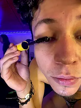 terra sunligth online show from November 23, 2025, 7:02 pm