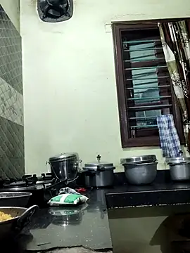 papukurty online show from March 8, 2026, 2:09 pm