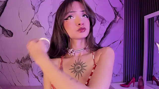 MaddieStark online show from July 22, 2026, 1:02 pm
