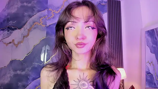 MaddieStark online show from July 1, 2026, 1:00 pm