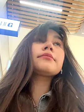 Julia PR0 online show from October 9, 2025, 10:38 am