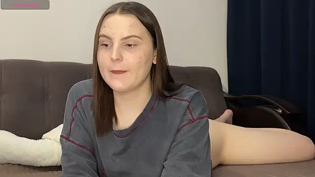 Snapshot of vertul1ana chatting on October 21, 2025, 5:23 pm vertul1ana online show from October 21, 2025, 5:23 pm