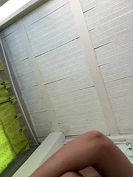 Snapshot of cala_borhan chatting on February 15, 2026, 8:19 pm cala borhan online show from February 15, 2026, 8:19 pm