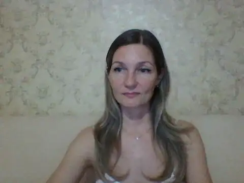 Snapshot of sweetriki chatting on April 10, 2026, 5:20 pm sweetriki online show from April 10, 2026, 5:20 pm