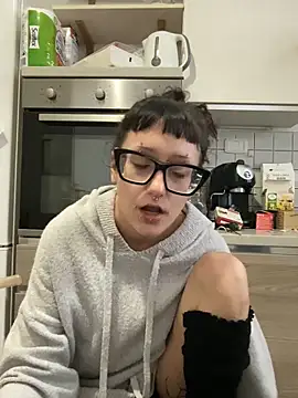 Snapshot of severingratty chatting on October 29, 2025, 7:18 am severingratty online show from October 29, 2025, 7:18 am