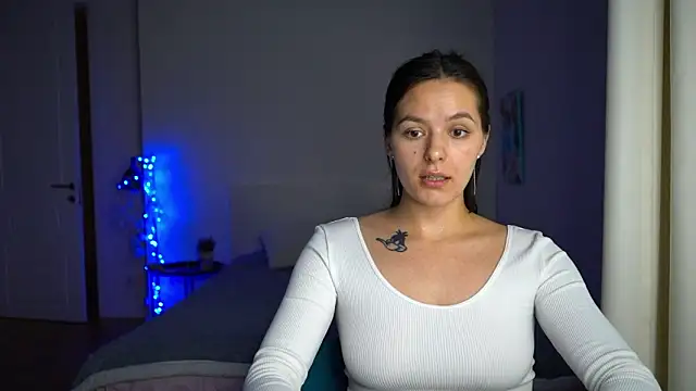 EwelynScott online show from November 28, 2025, 7:36 pm