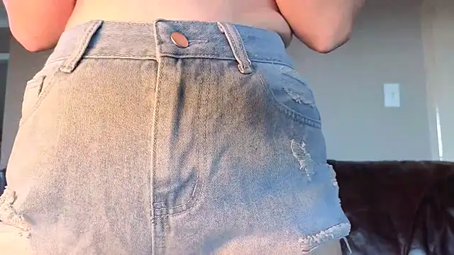 Snapshot of Blueeyedzaya_ chatting on October 9, 2025, 1:11 pm Blueeyedzaya online show from October 9, 2025, 1:11 pm