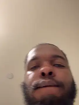 sneakdalink online show from December 1, 2025, 7:15 pm