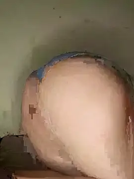 yaraa49 online show from October 14, 2025, 5:08 am