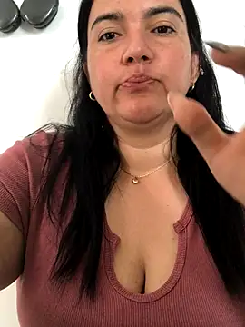 sweetdulcexxx online show from October 8, 2025, 2:40 pm