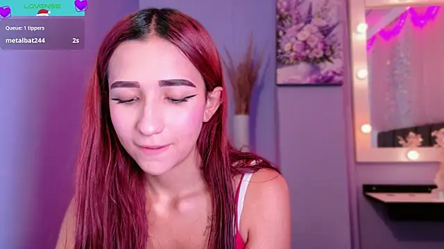 Snapshot of NataliaPrada_s chatting on December 16, 2025, 4:22 pm NataliaPrada s online show from December 16, 2025, 4:22 pm