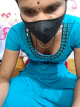 Snapshot of ranisanthutelugu chatting on October 13, 2025, 8:38 am ranisanthutelugu online show from October 13, 2025, 8:38 am